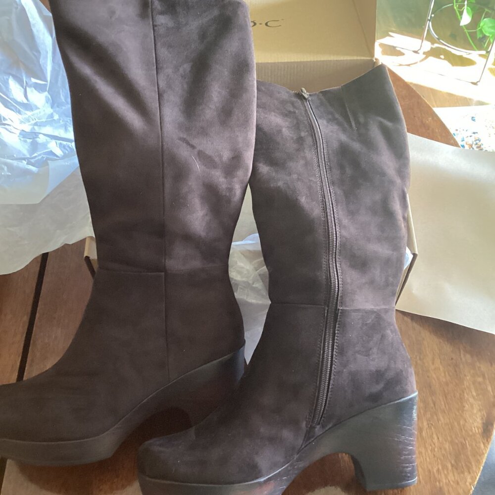 Brand New! b.o.c. Born Concept Brogan Boot